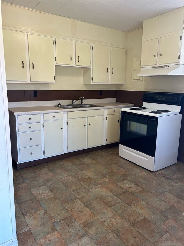 6868 Main St - Photo 4 of 5