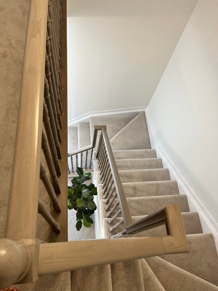 128 Maynooth Court - Photo 6 of 8