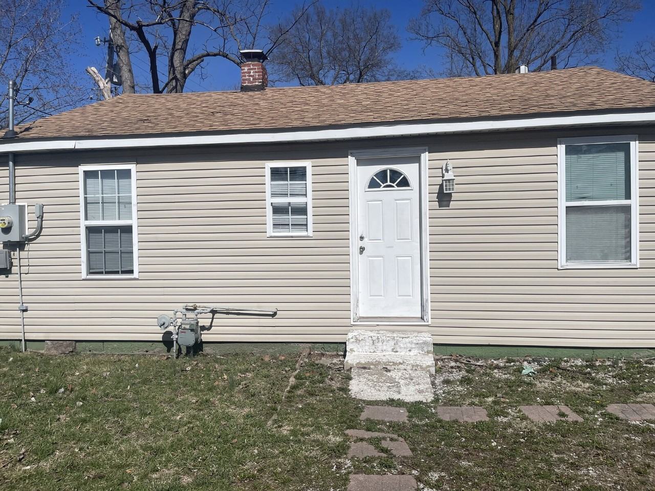 114 Hanner St - Photo 2 of 10