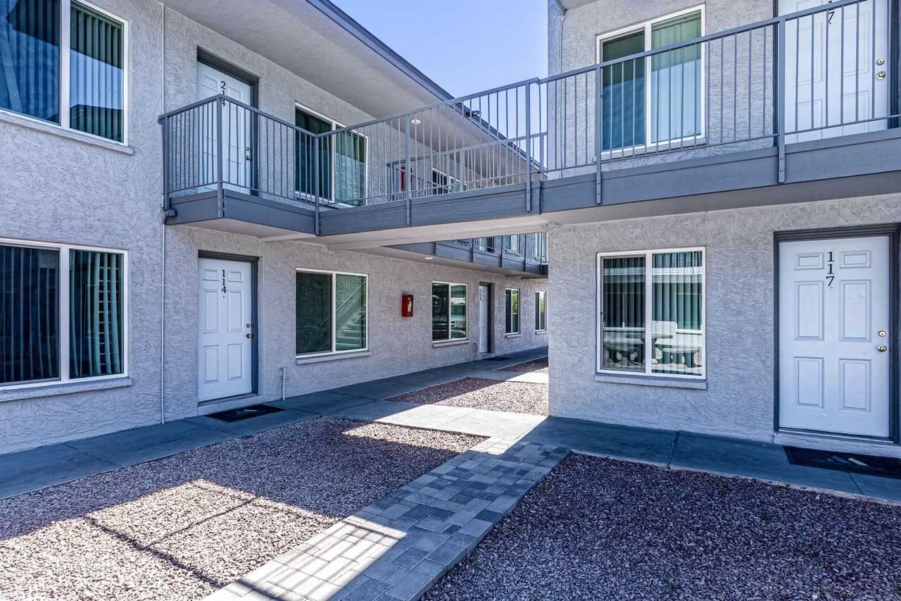 Park Mesa Apartments - Photo 3 of 18