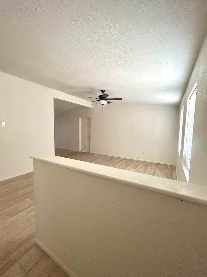 5834 Ocotillo Ave - Photo 3 of 15