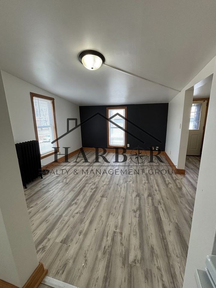 24 W Main St - Photo 6 of 8