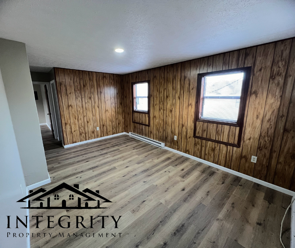 112 Fleetwood Dr Apt A - Photo 3 of 7