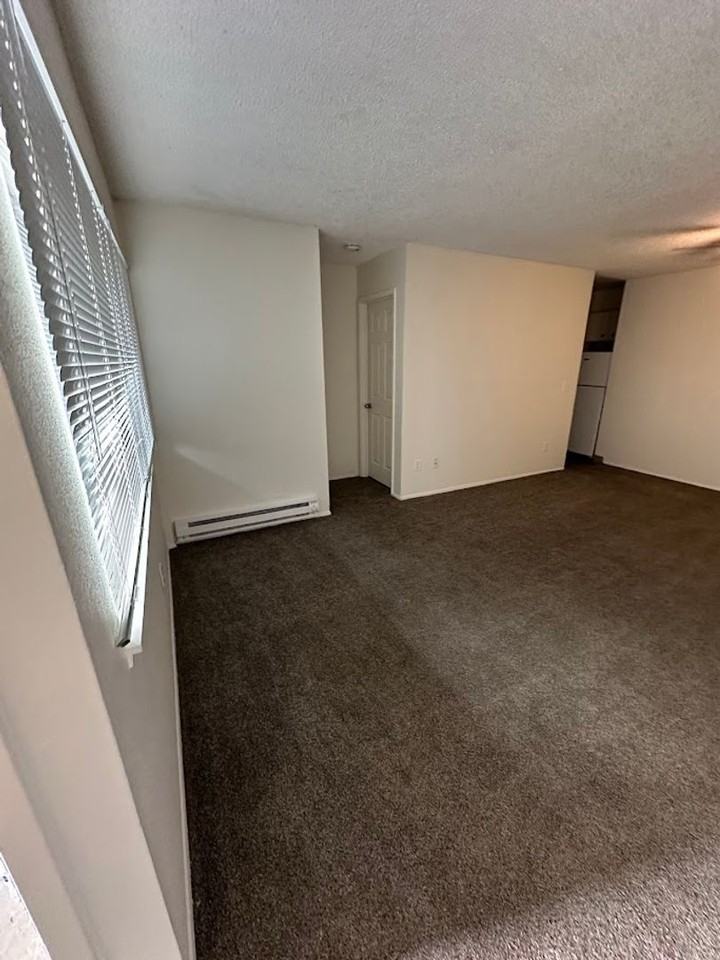 #308 BAYSHORE APARTMENTS - Photo 6 of 18