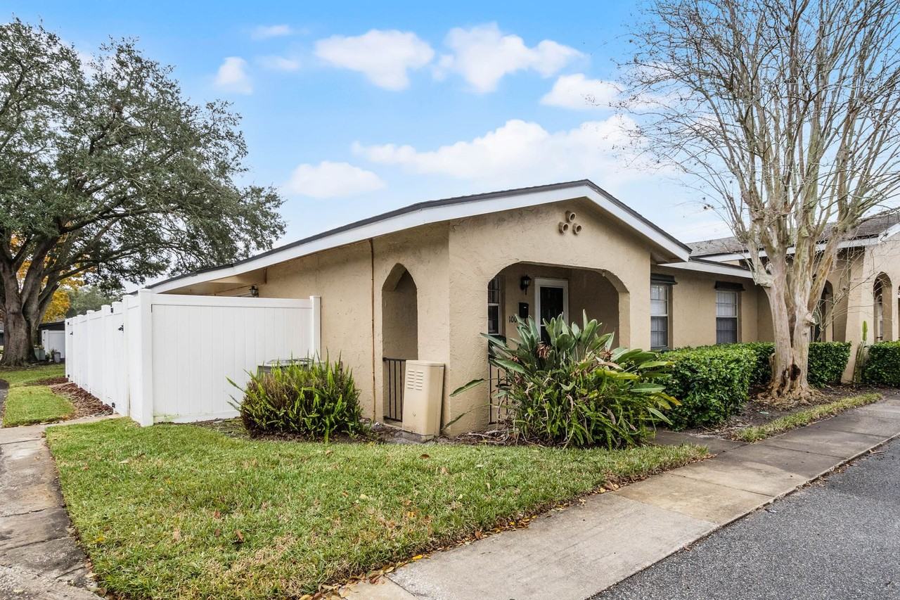 548 Cascade Cir #100 - Photo 2 of 18