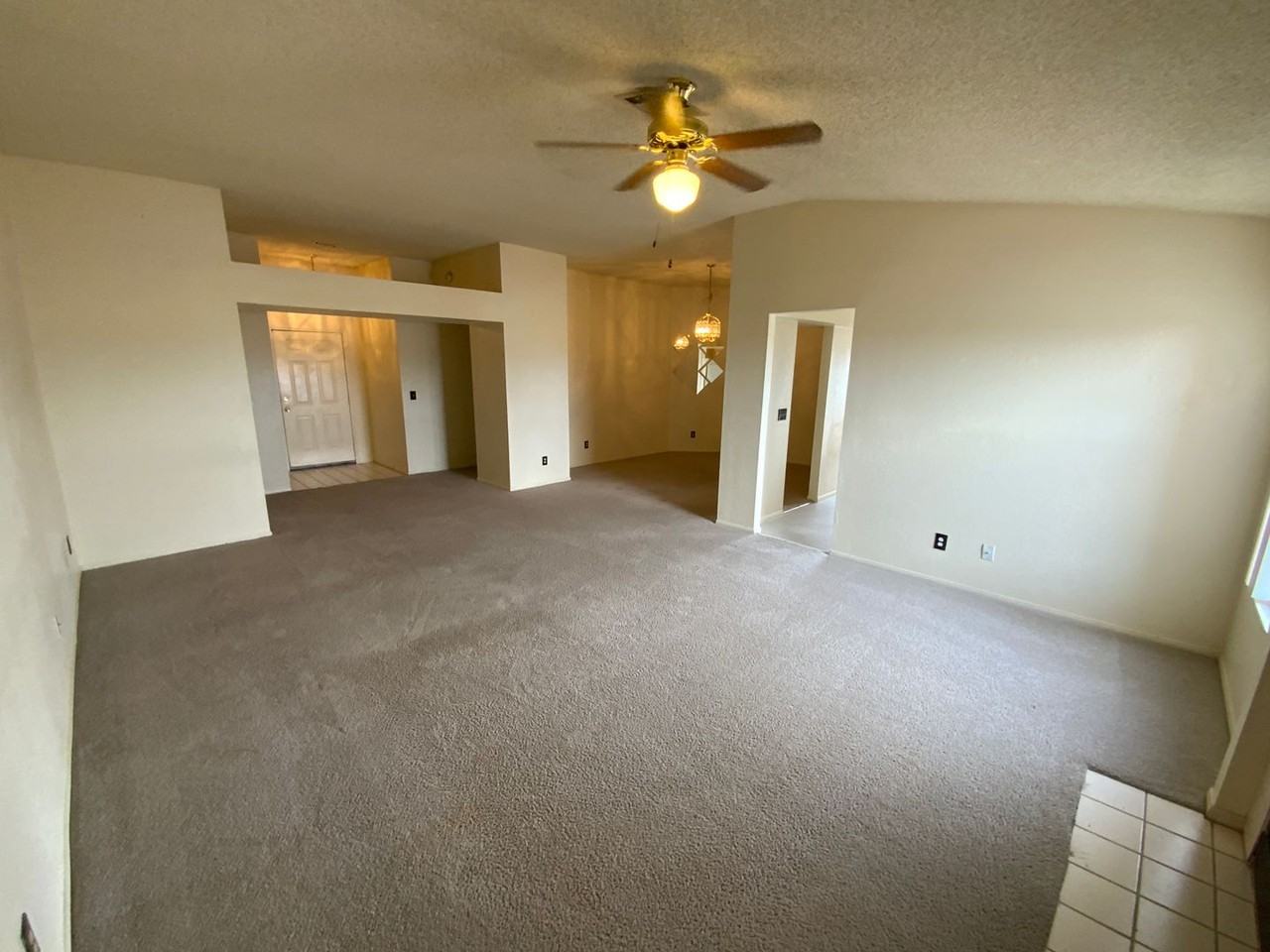 630 Brownlee Dr - Photo 3 of 16
