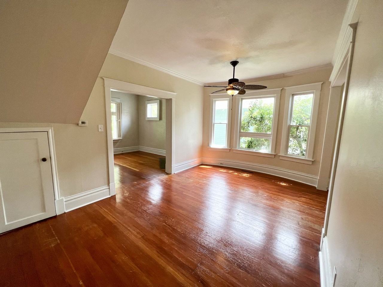 133 M St - Photo 6 of 27