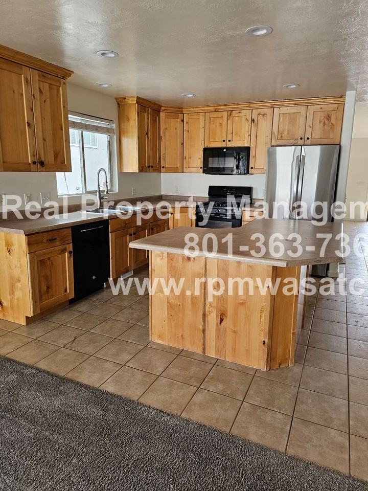 4120 W Juniper Hills Dr - Photo 3 of 50