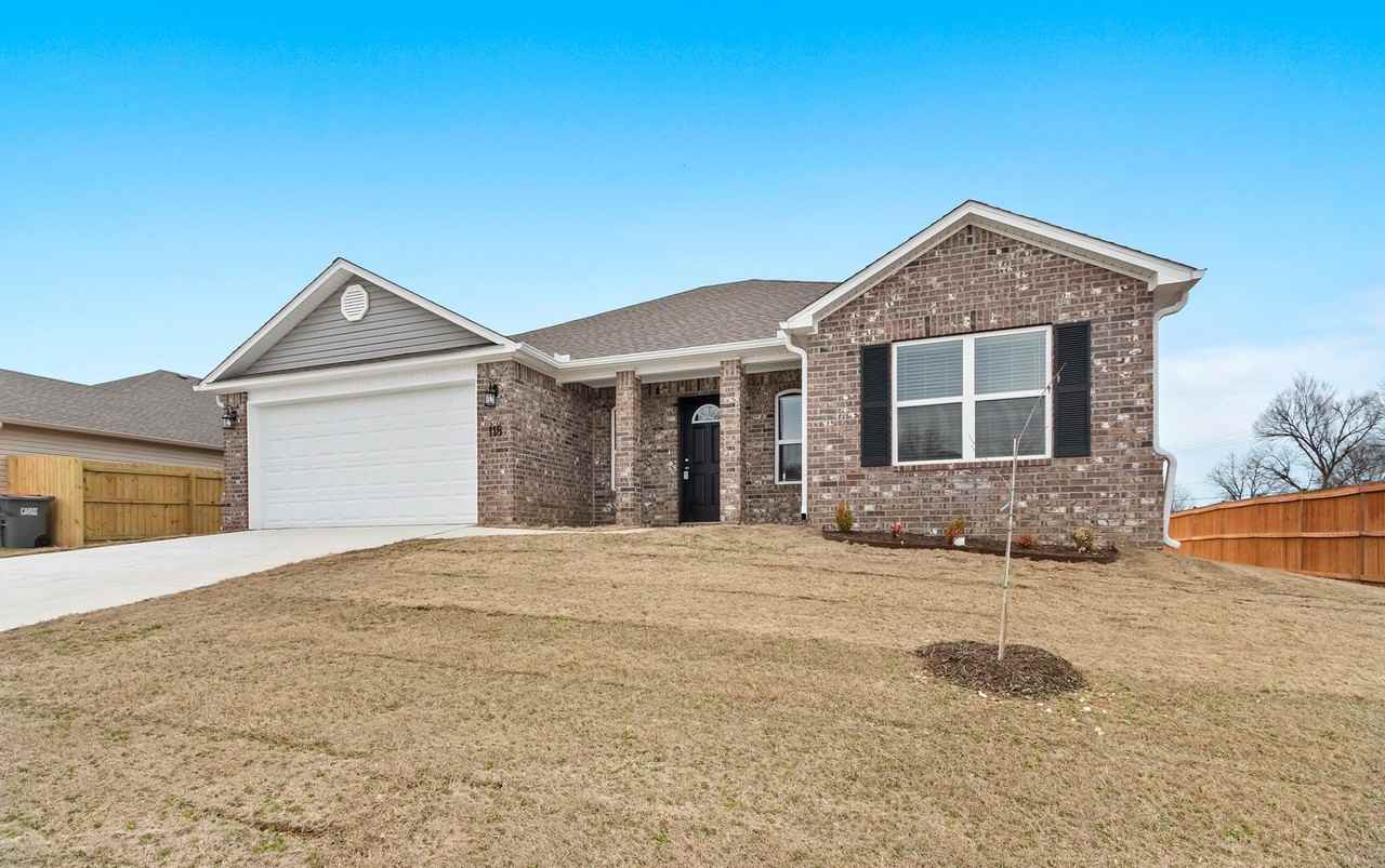 118 Stinson St - Photo 2 of 28