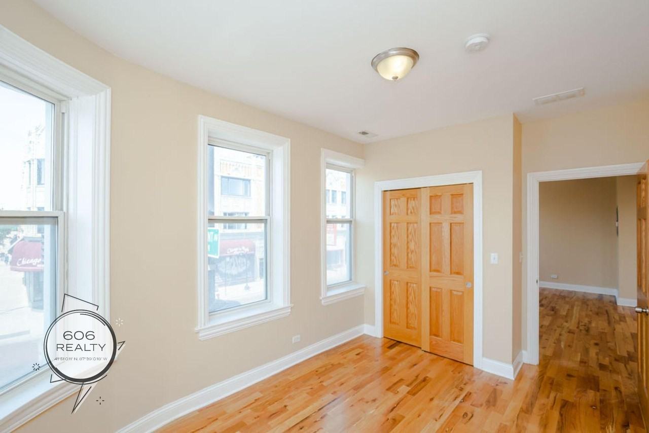 5550-58 W Belmont Rehabbed Apartments! - Photo 5 of 8