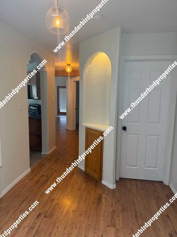 4109 Ojos Prieto Dr Nw - Photo 5 of 17