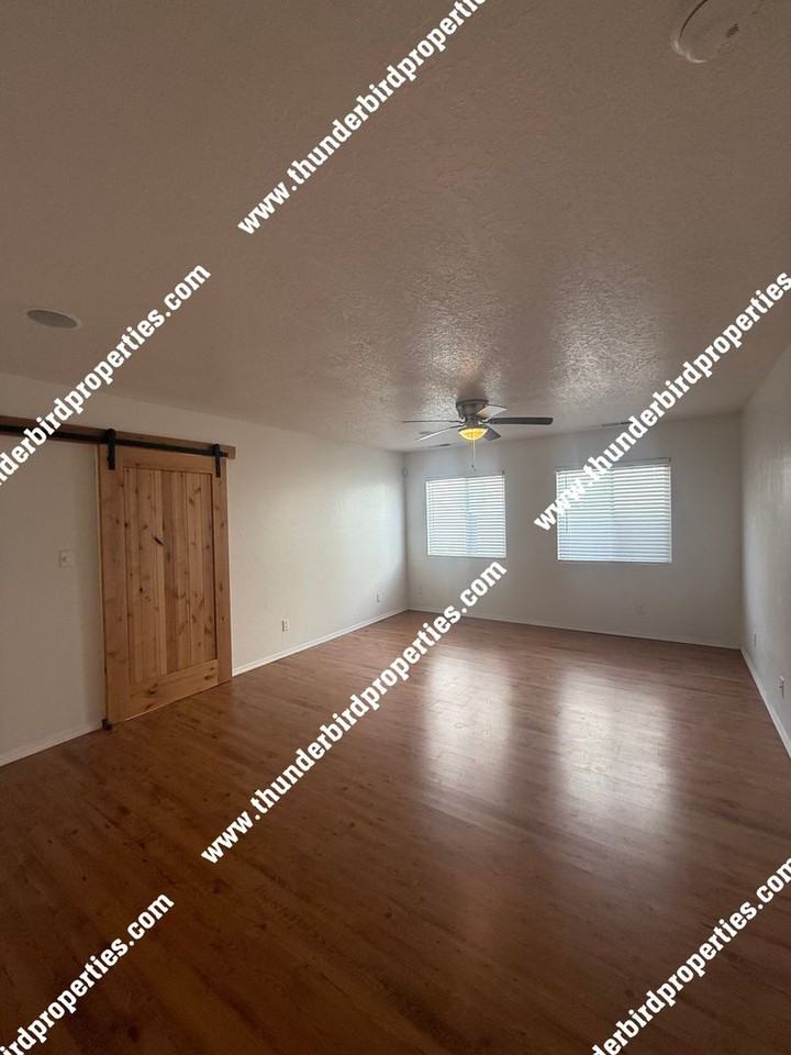 4109 Ojos Prieto Dr Nw - Photo 6 of 17