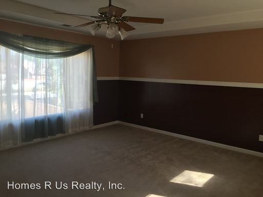 10904 Rancho Cordova St - Photo 3 of 11