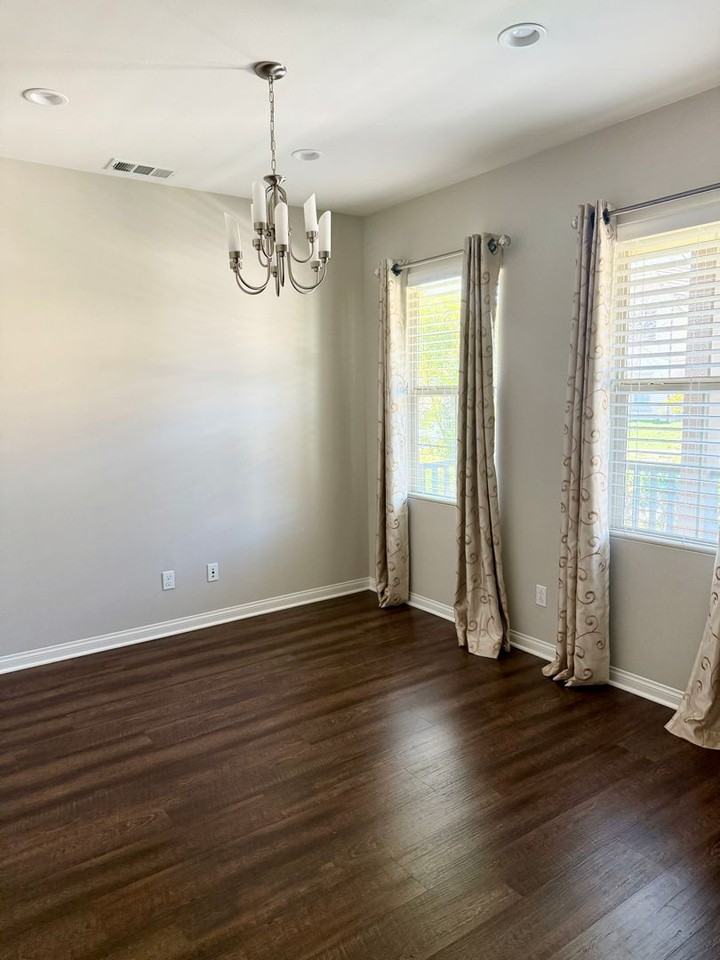 21421 Trail Ridge Dr - Photo 3 of 19