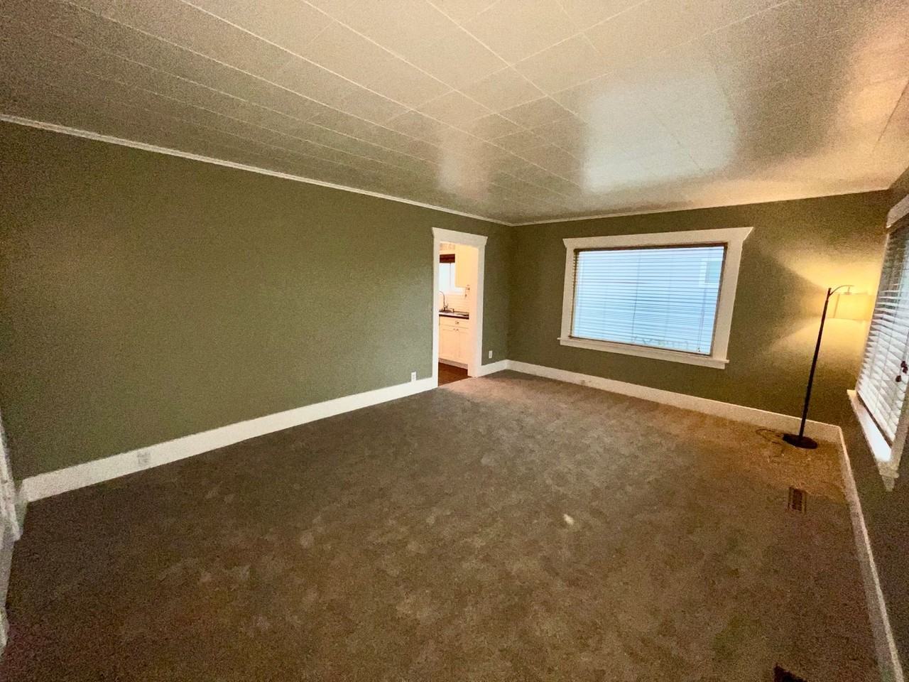 3589 E F St - Photo 3 of 16