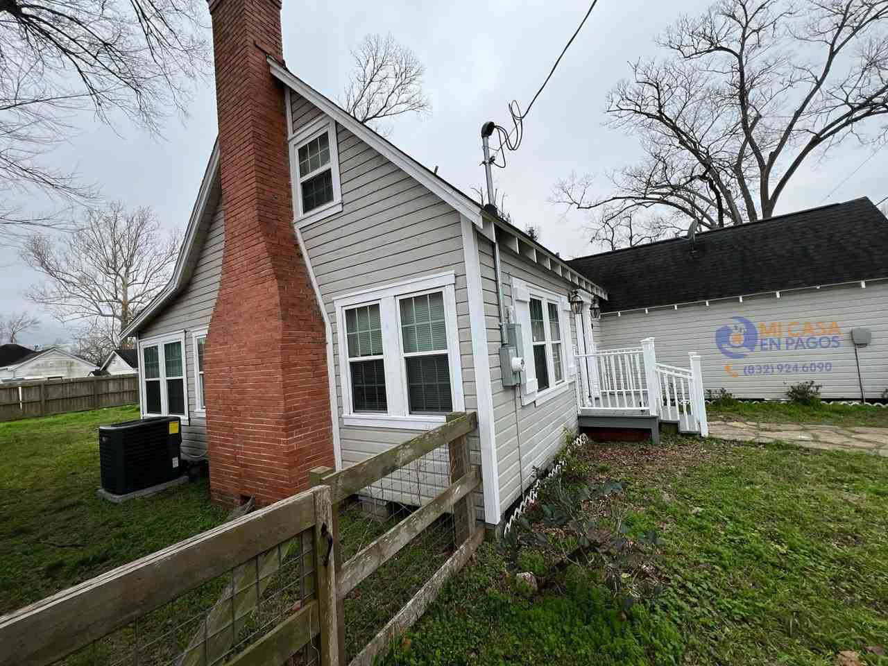 109 W Alabama St - Photo 2 of 25