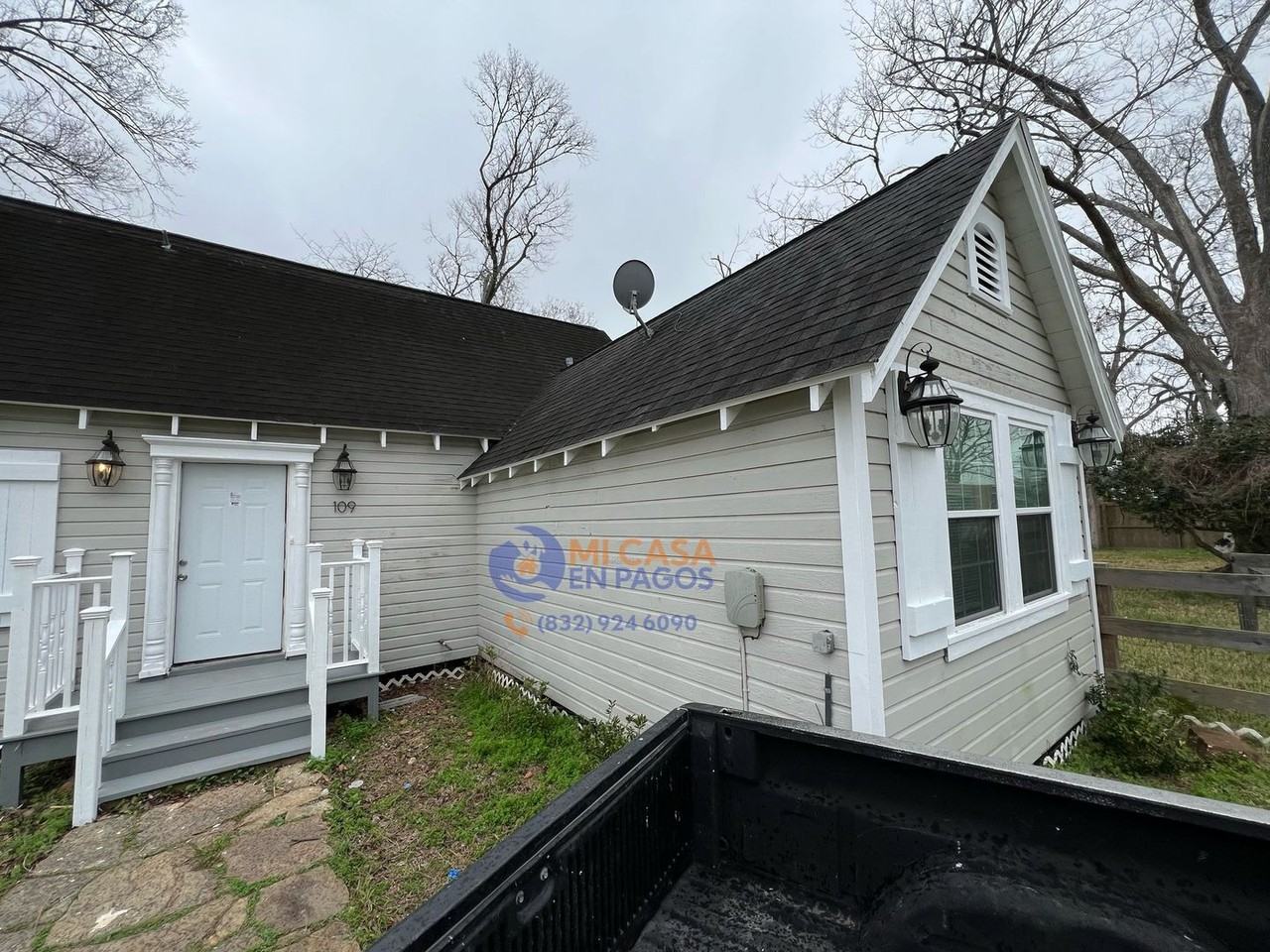 109 W Alabama St - Photo 3 of 25