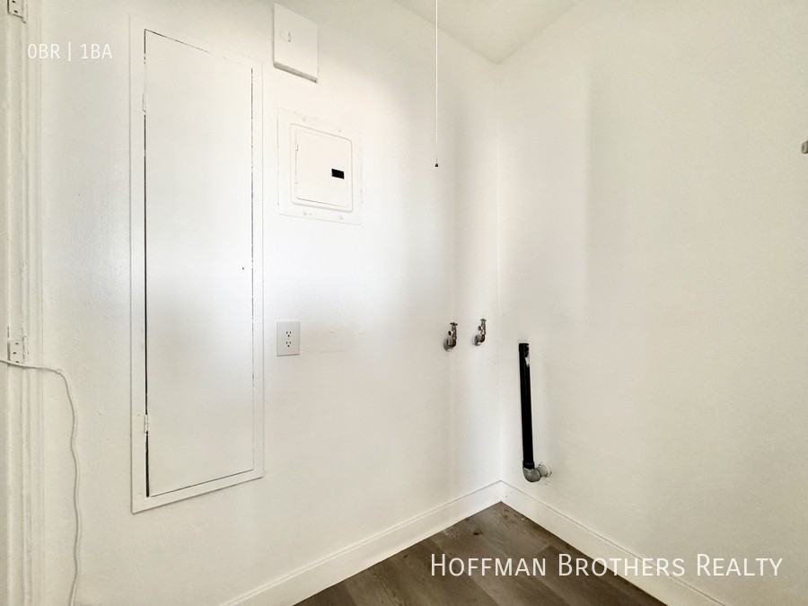 7008 Beverly Blvd #A - Photo 3 of 14