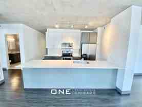 200 N Wells St #3 - Photo 1 of 1