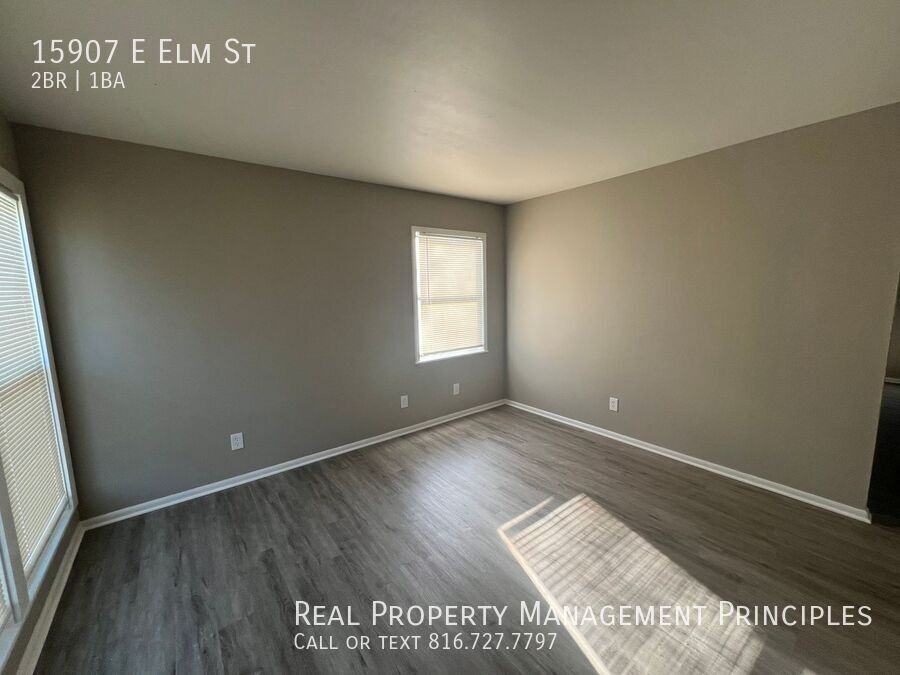 15907 E Elm St - Photo 2 of 10