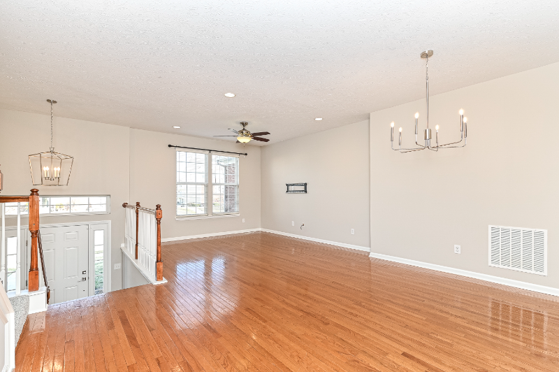 12647 Bourden Ln - Photo 3 of 43