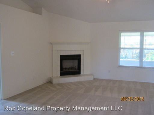 17111 Magellan Blvd - Photo 3 of 25