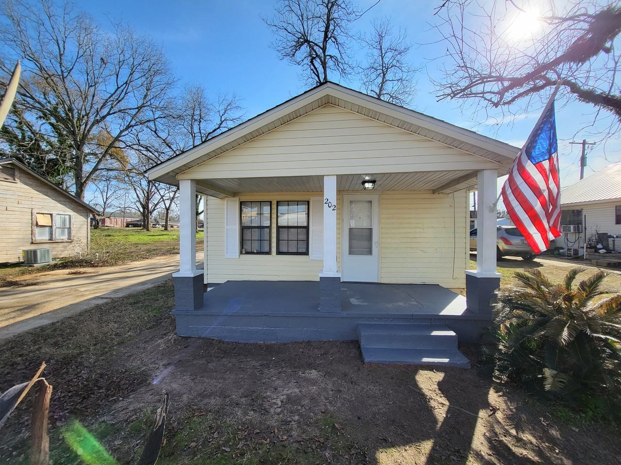 Pecan Grove - Photo 2 of 24