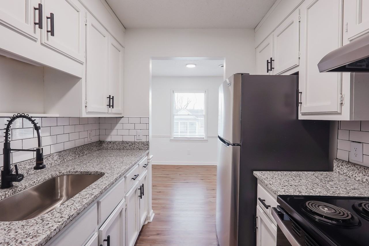 Northwood Apartments - Photo 3 of 50