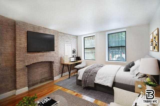 105 W 136th St