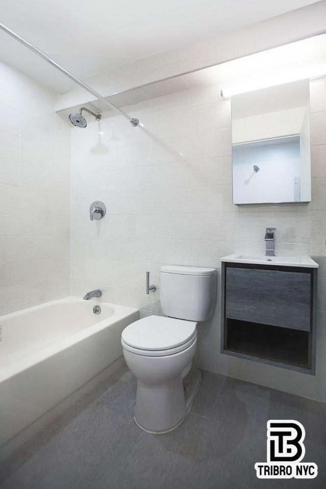 105 W 136th St - Photo 4 of 4