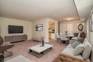 Sussex Square Apartments - Photo 1 of 1