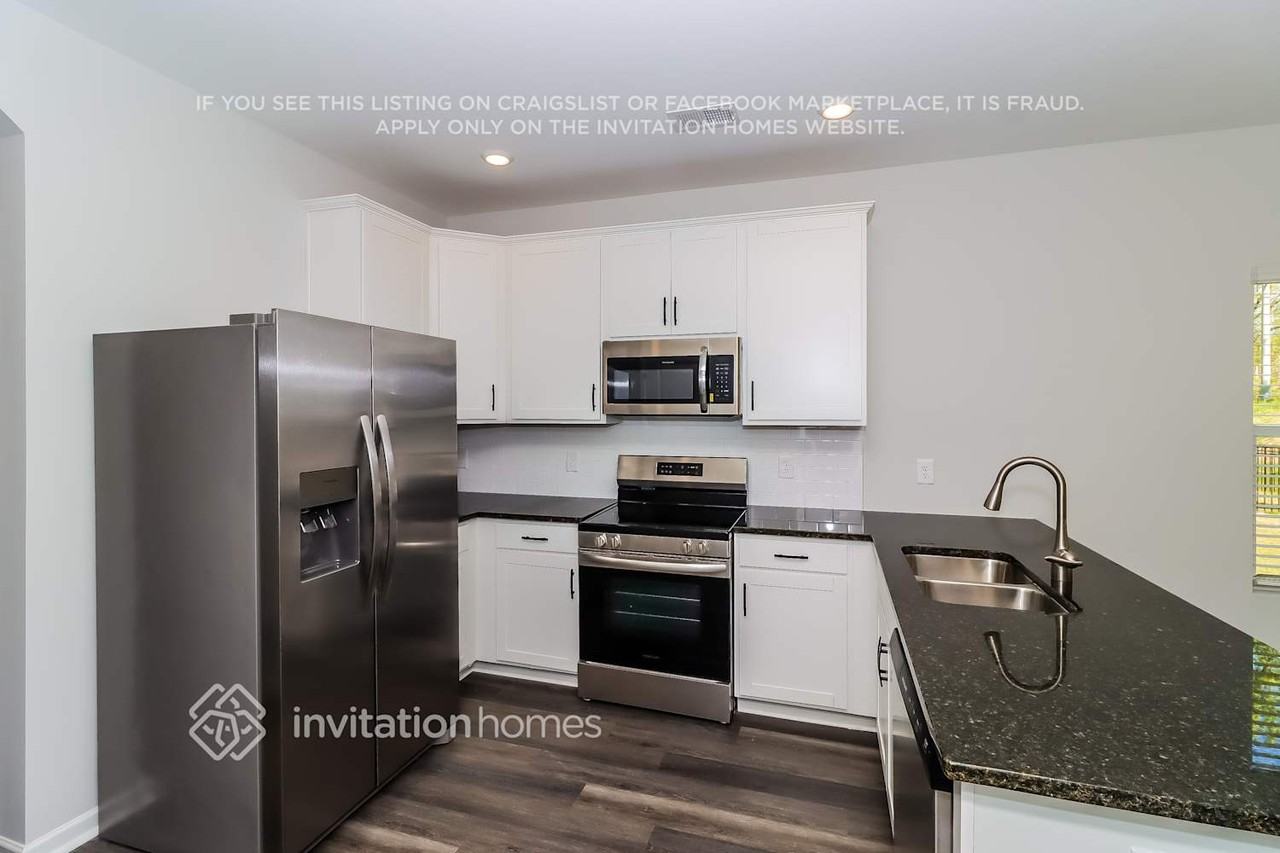 807 Lavery Ct - Photo 7 of 15