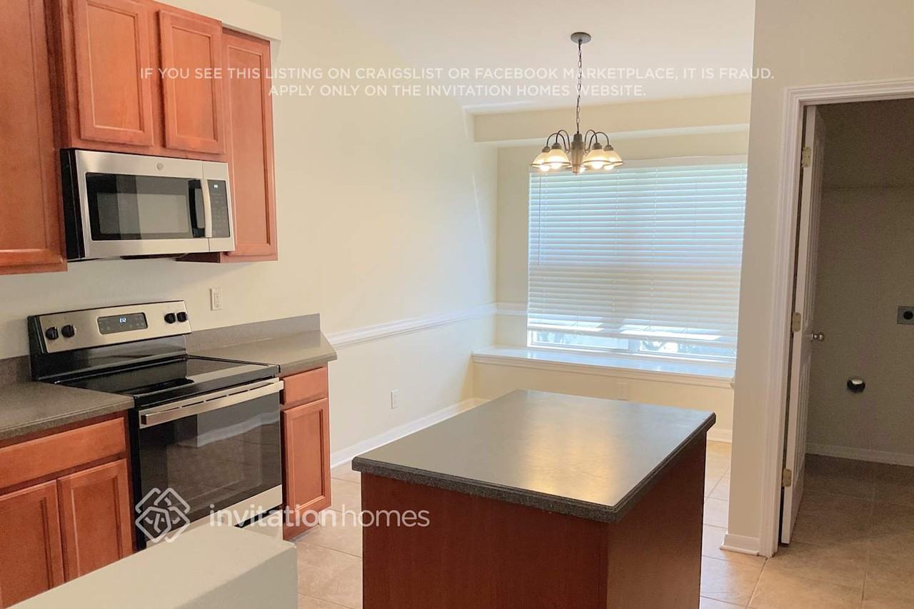 13201 Old Florida Cir - Photo 2 of 4