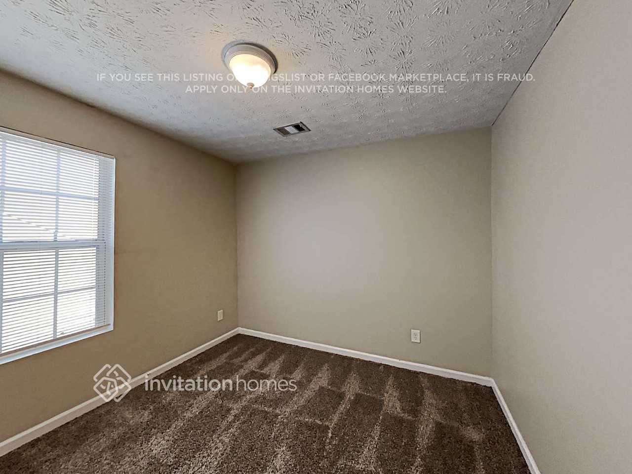 2095 Tussahaw Xing - Photo 6 of 14