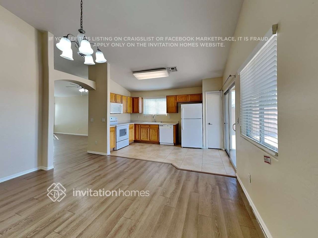 7302 N 76th Dr - Photo 5 of 18