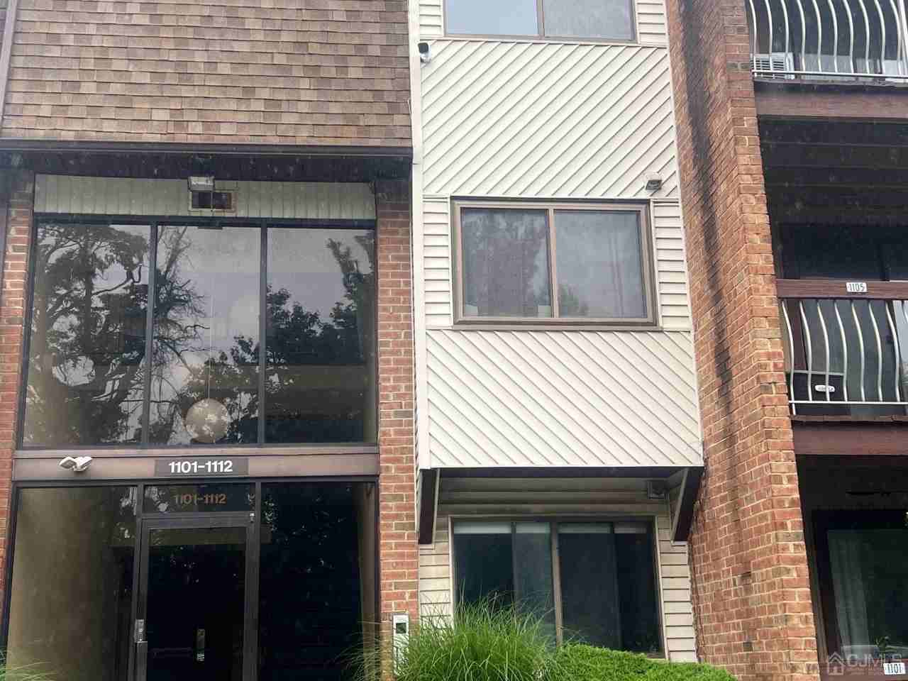 1123 Edison Glen Ter - Photo 2 of 14