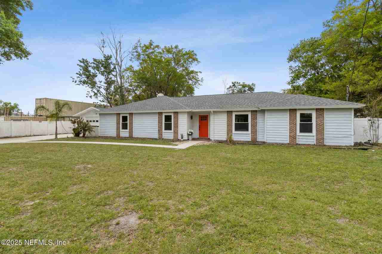 8740 Waterfront Ter - Photo 2 of 44