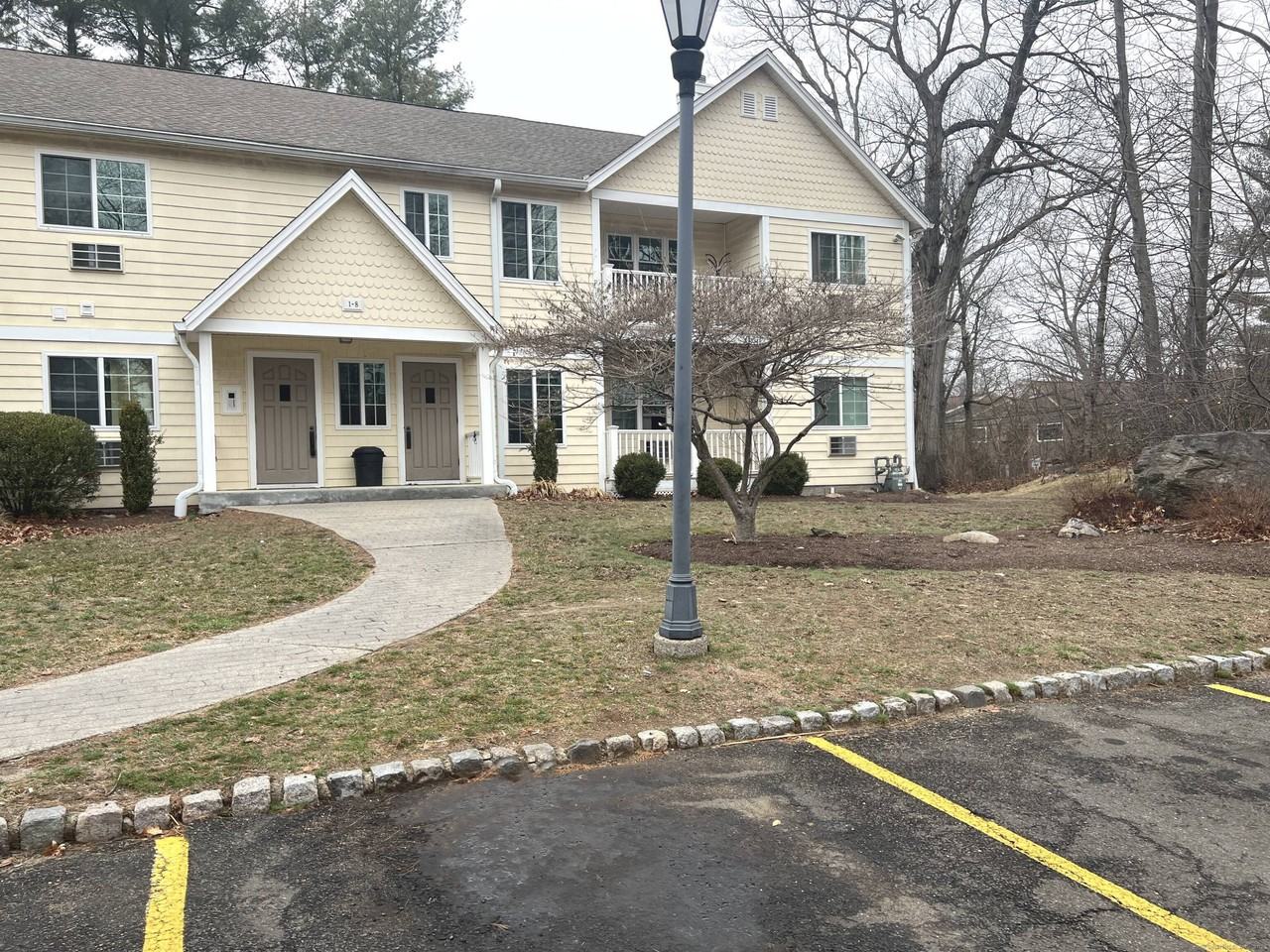 2955 Madison Unit# #4 - Photo 2 of 32