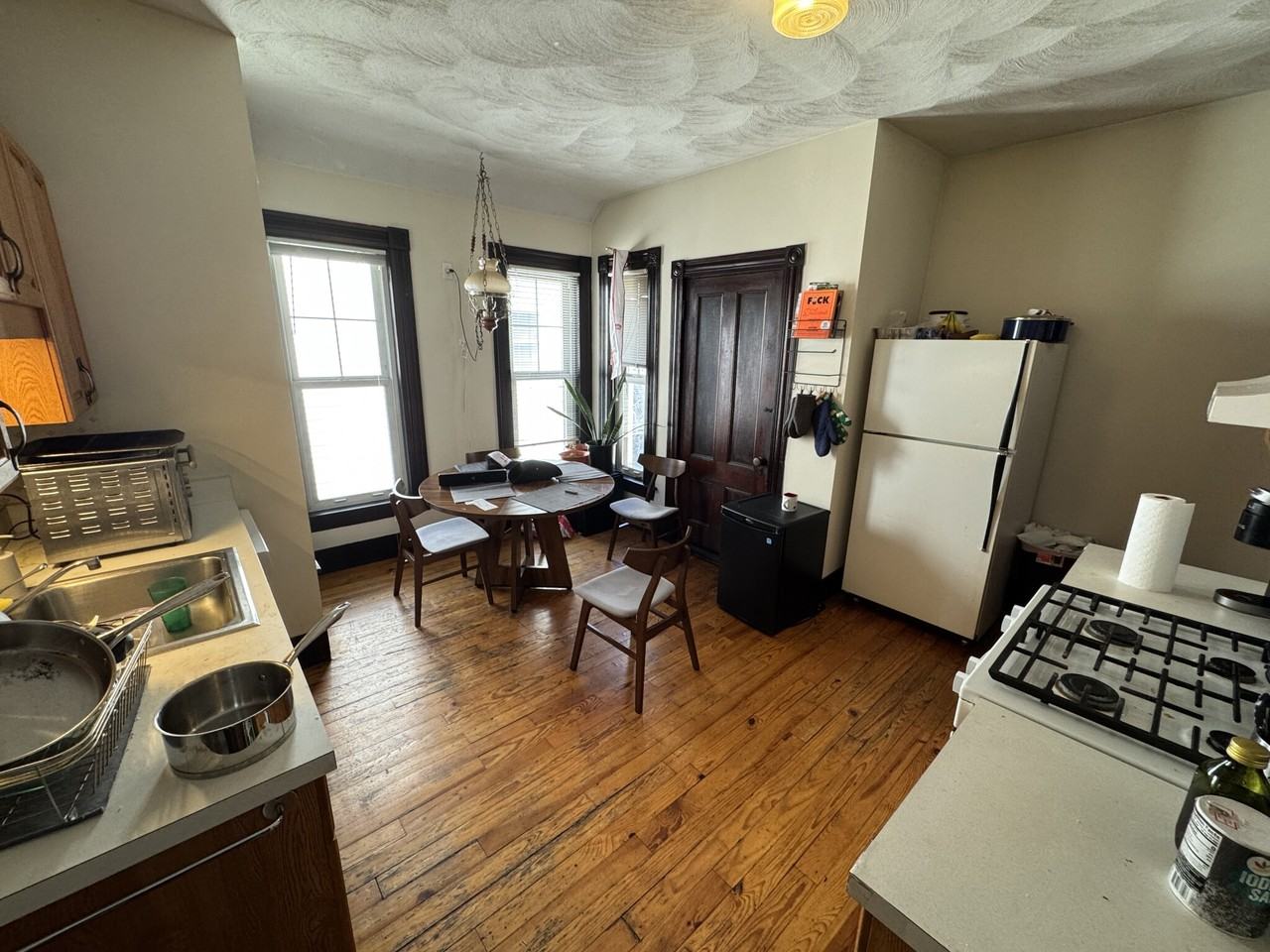 211 Holland St #2 - Photo 5 of 48