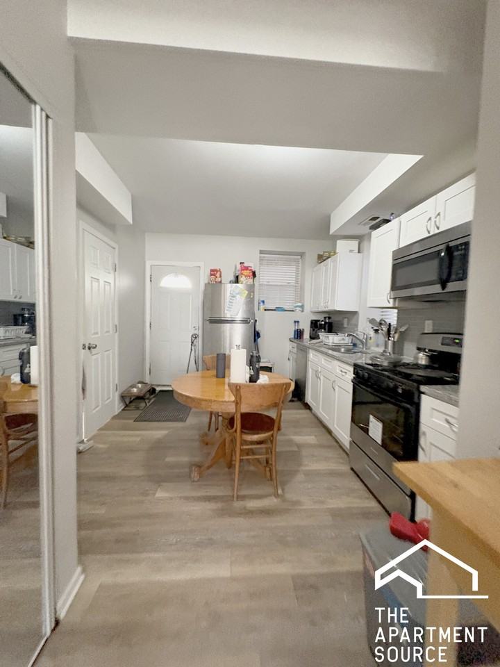 2652 W 21st Pl #BF - Photo 2 of 9