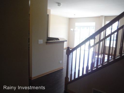 1026 Turin Dr - Photo 2 of 11