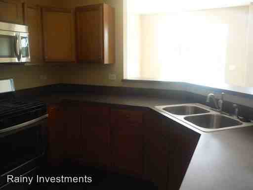 1026 Turin Dr - Photo 3 of 11