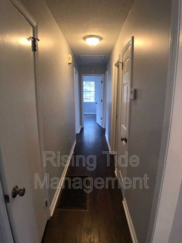 617 Lamberth Dr - Photo 6 of 13