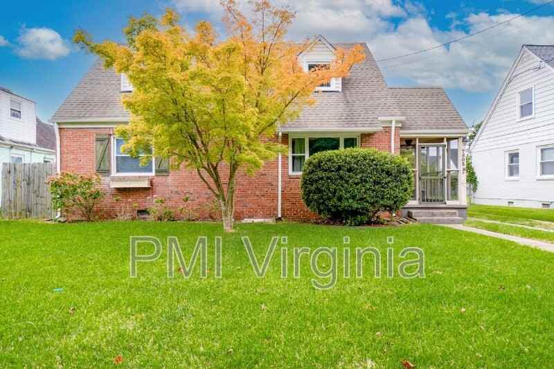 7805 Sheryl Dr - Photo 4 of 37