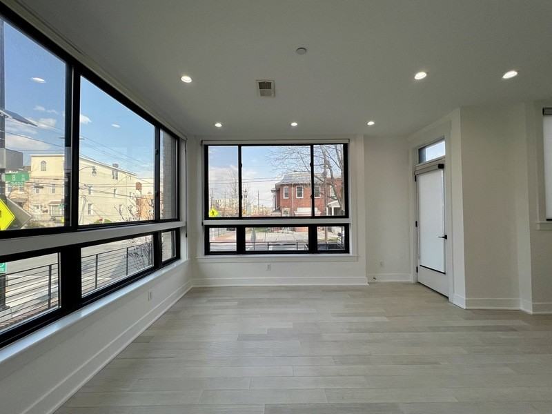 800 Kennedy St Nw #3 - Photo 3 of 29