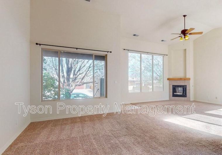 5124 San Adan Ave Nw - Photo 7 of 32