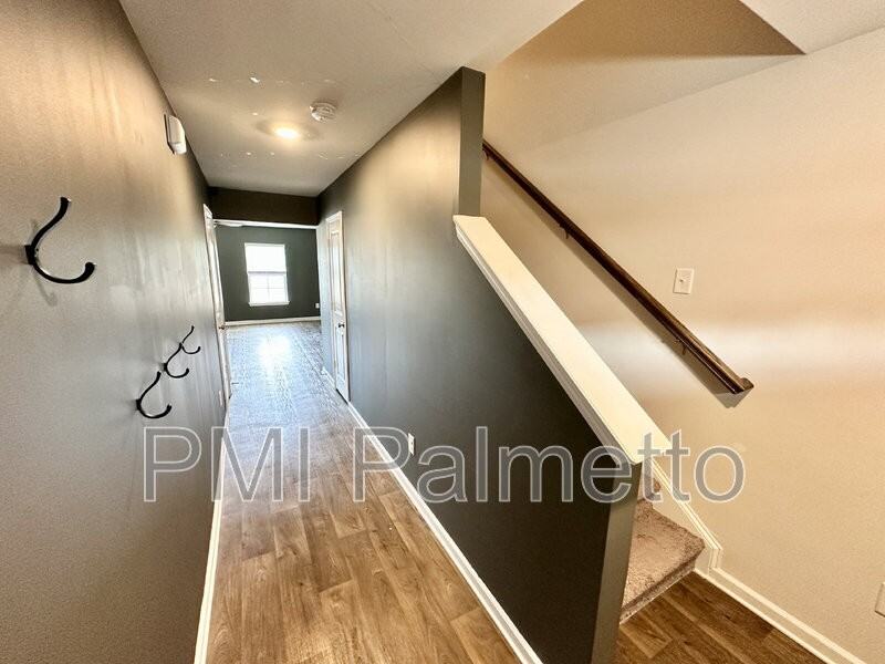 335 Chetsley Dr - Photo 4 of 35