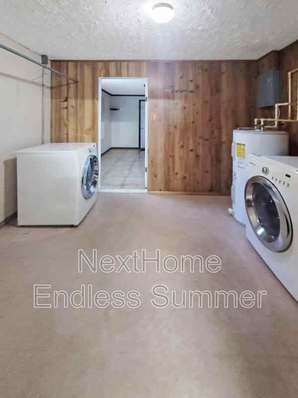 2006 Brookview Dr S - Photo 7 of 11