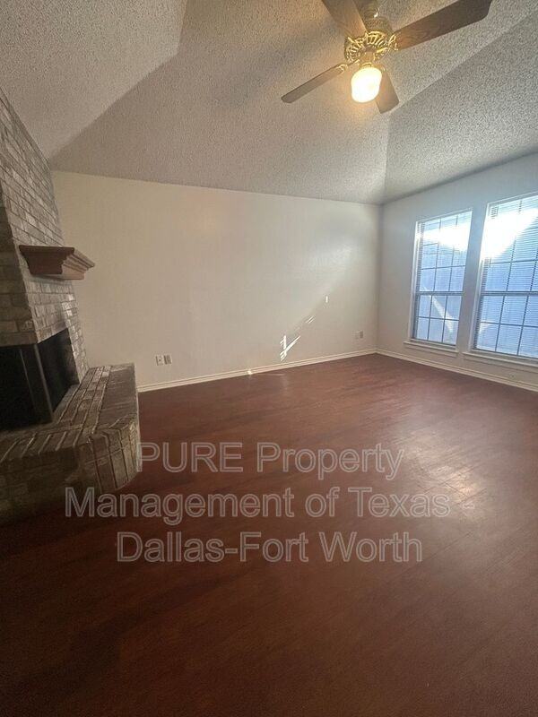 6268 Canyon Cir - Photo 3 of 16