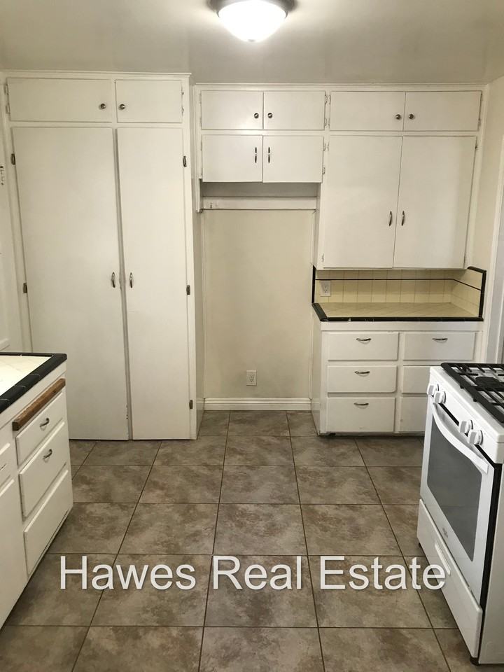 338 S Euclid Ave - Photo 5 of 18